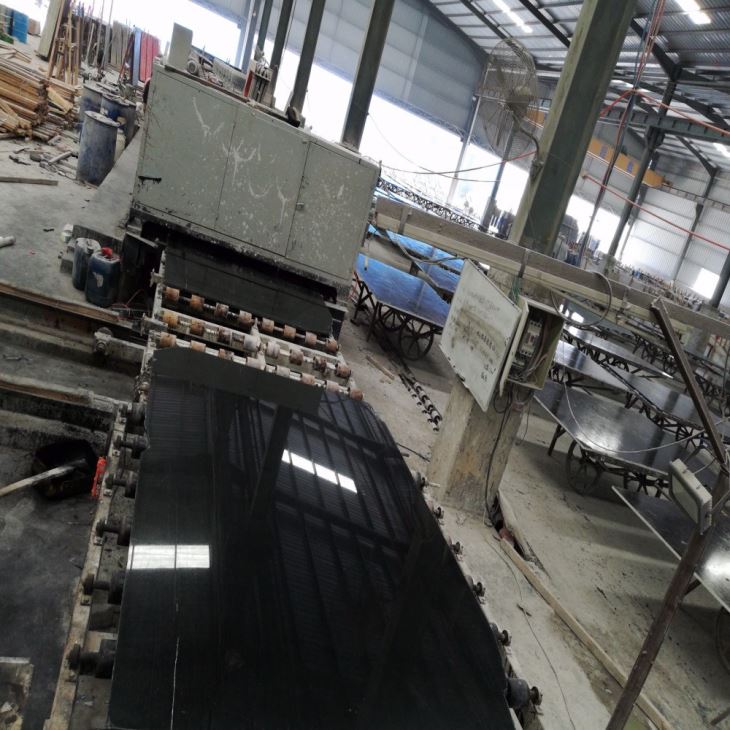 conew_black jade marble tile