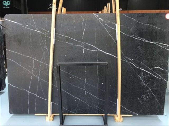 Nero-Marquina-antiqued-finishing-460-460 (1)