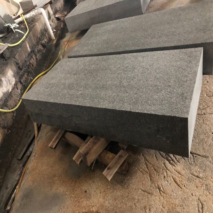 New G684 Granite Curbstone