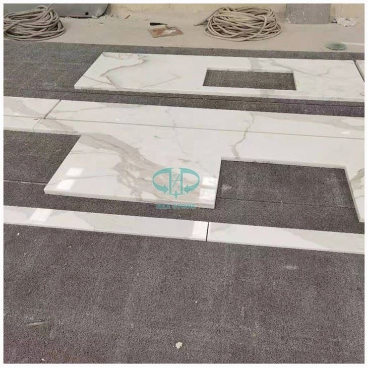 Calacatta Marble Kitchen Countertops