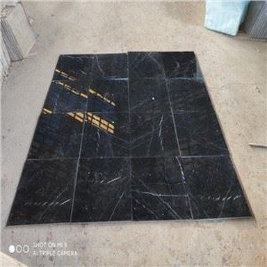 กระเบื้องหินอ่อนสีดำ Nero Marquina